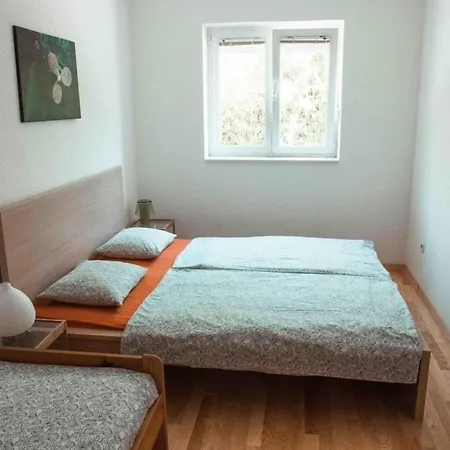 In With Terrace, Air Conditioning, Wifi Lejlighed Pakoštane